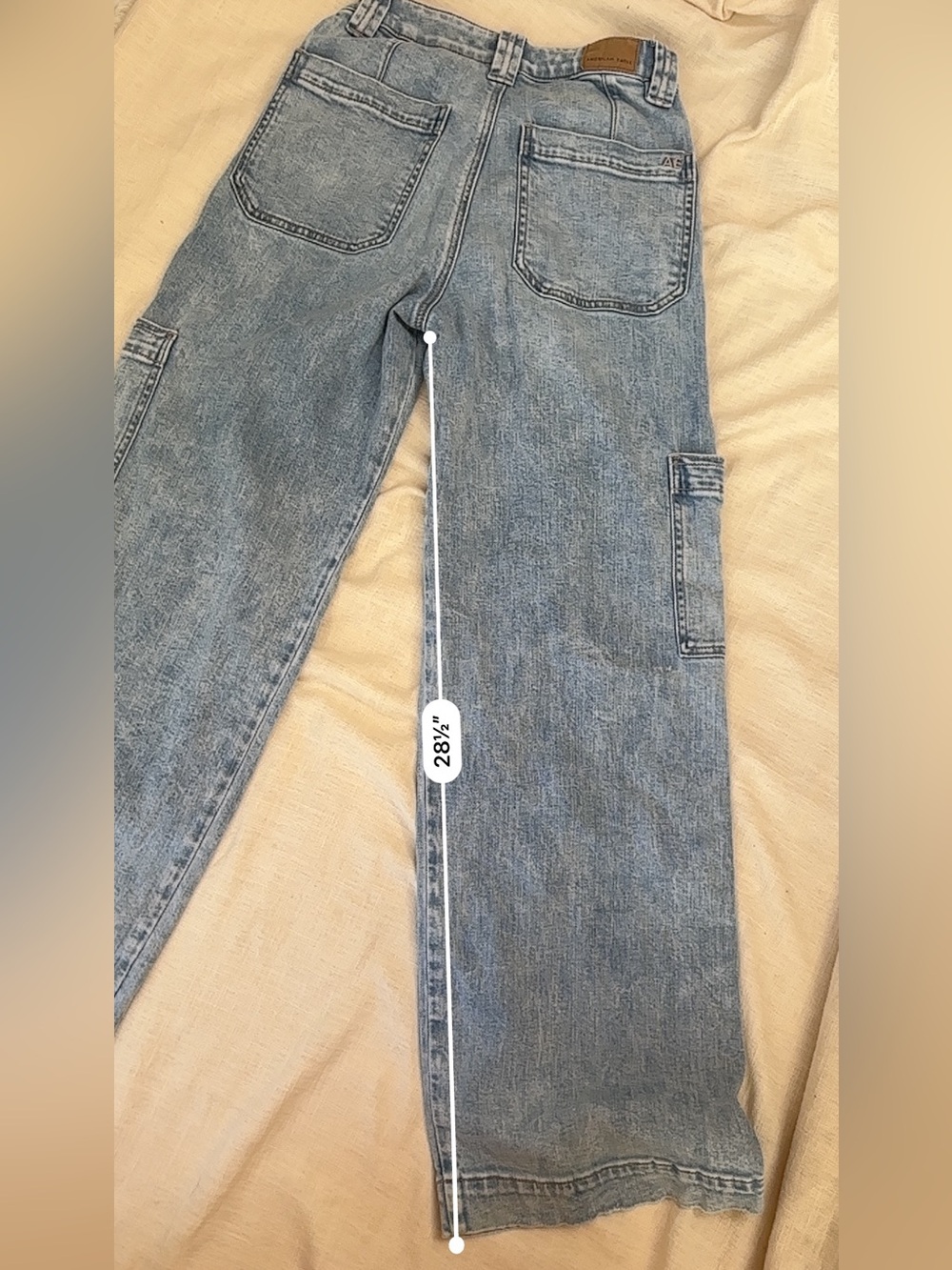 American Eagle Outfitters light blue denim jeans - Picture 6 of 7